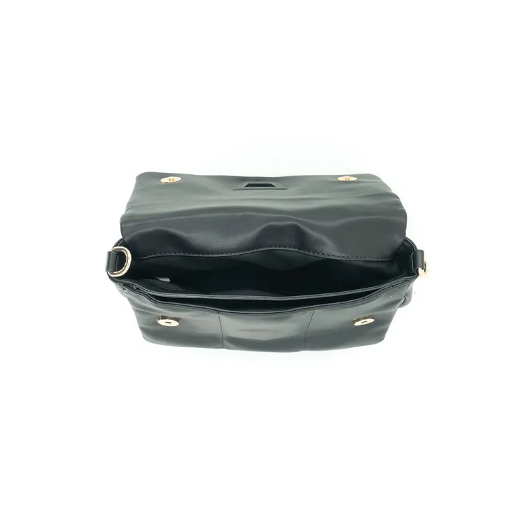 Chain Detail Flap Bag