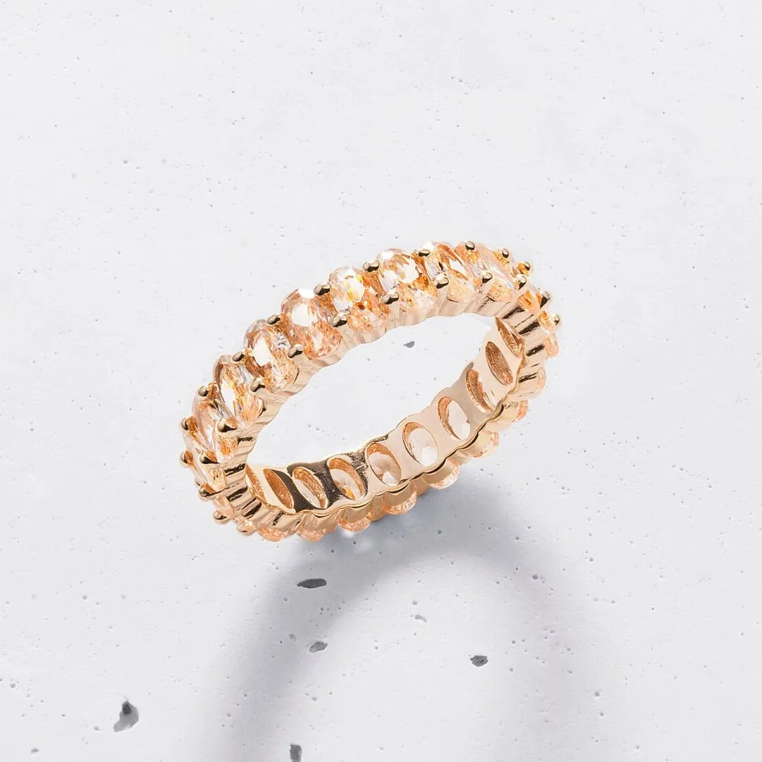Champagne Oval Cut Band (Small)