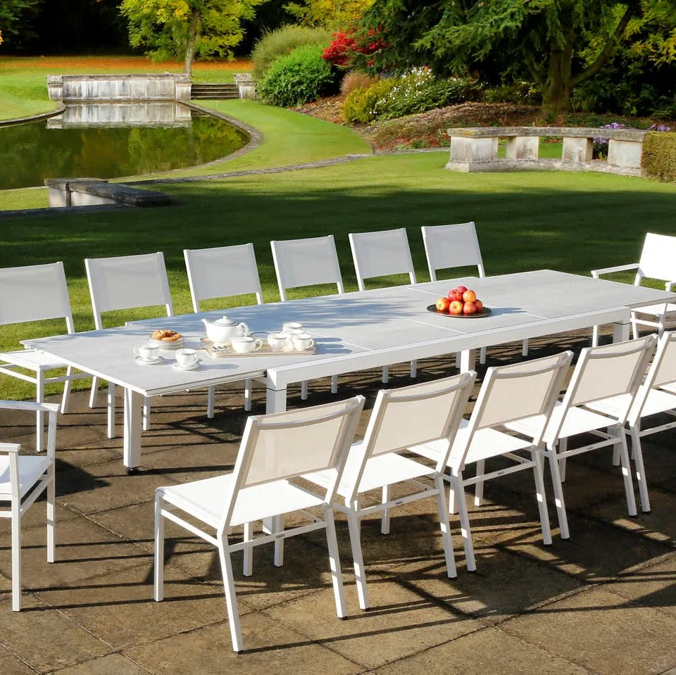 Equinox 360 Extending Table