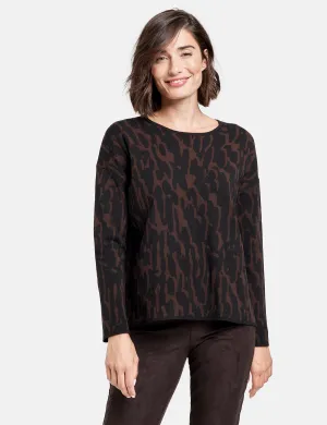 Pullover with Leopard Print