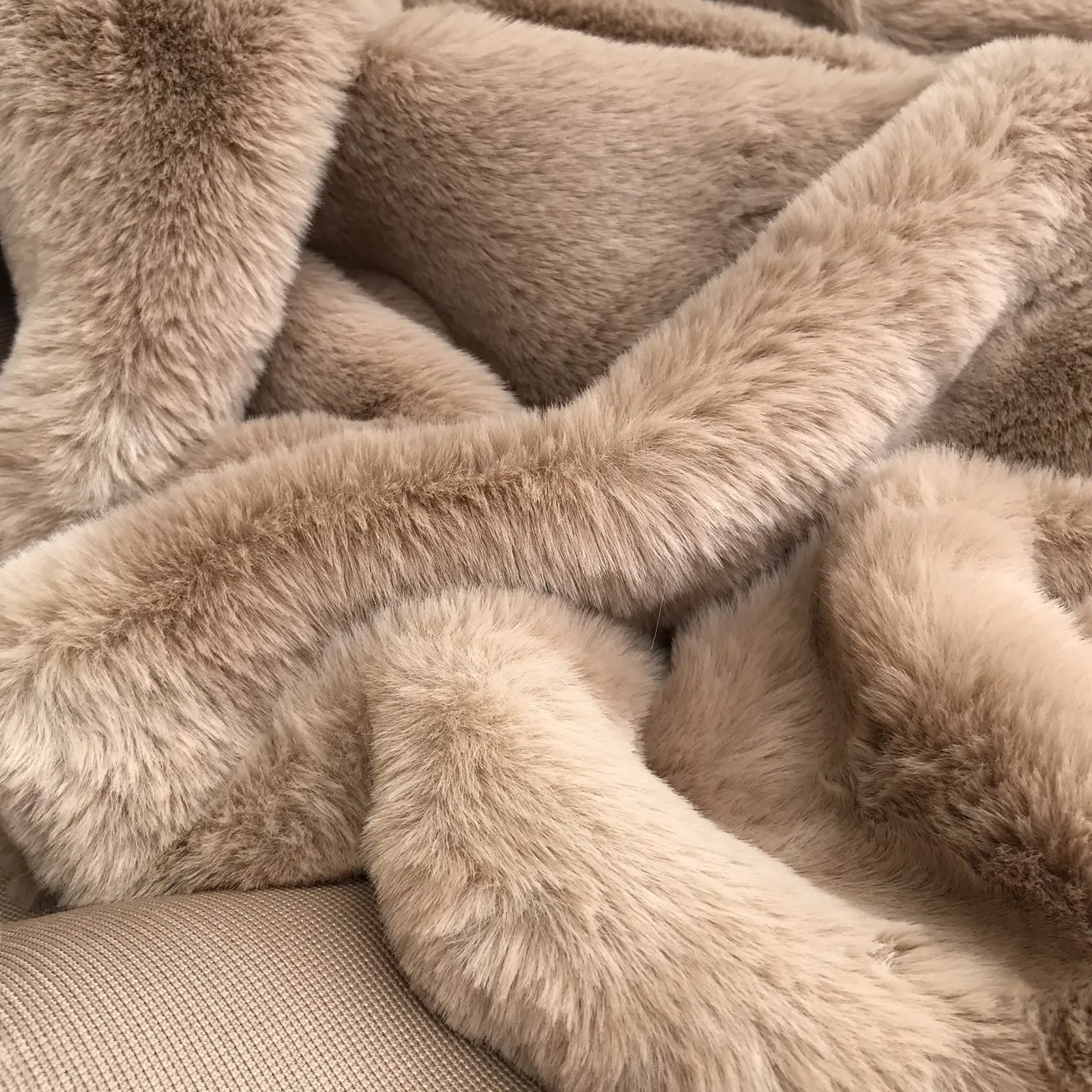 Silky Cocoa - Powder Soft Faux Fur